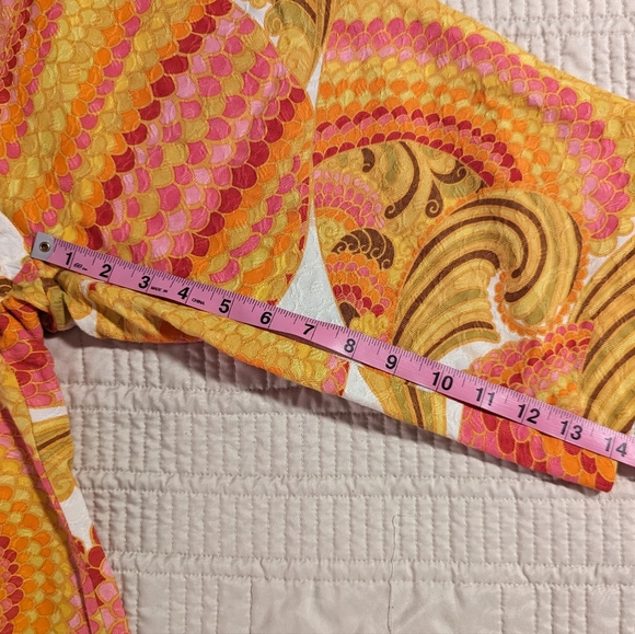 Trina Turk Bermuda shorts, size 6 - Picture 7 of 9